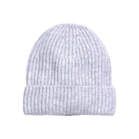 Urban Outfitters Accessories - FINAL PRICE NWT Light Purple Beanie H&M